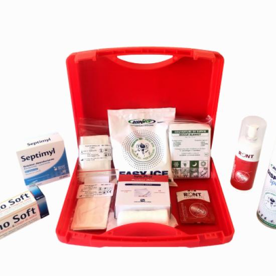 Vérification d’une trousse de secours : dates de péremption et réassort