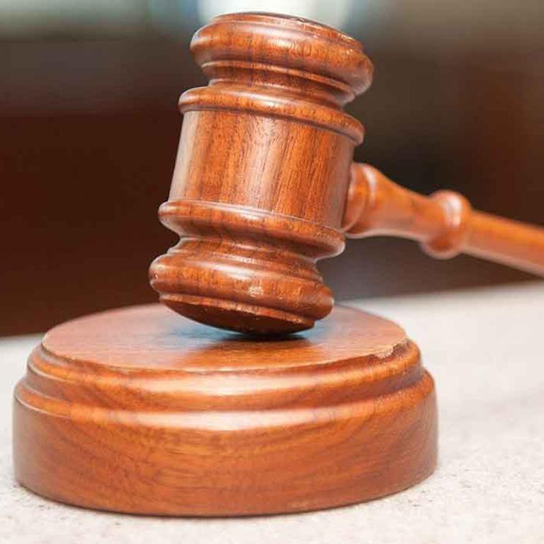 Nouvelles obligations sur les défibrillateurs en ERP 2024