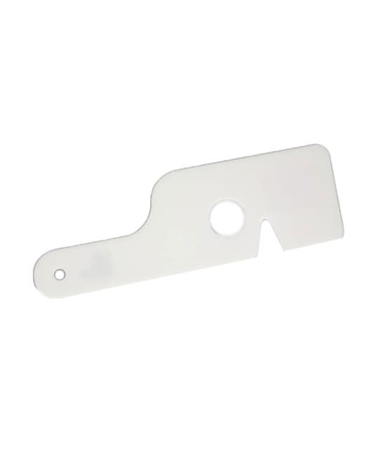 Cache œil face à main