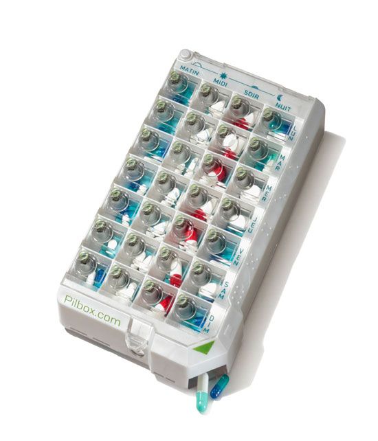 Distributeur de poche facilement transportable avec 28 cases