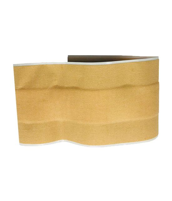 Un rouleau de pansement en coton