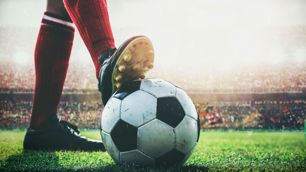 Que doit contenir une trousse de secours football ?