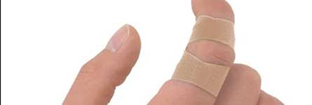 Pansements bleus pour les articulations